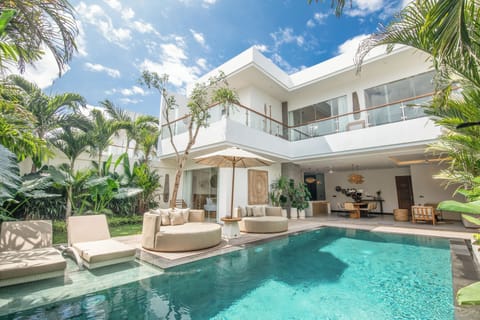 Pool area