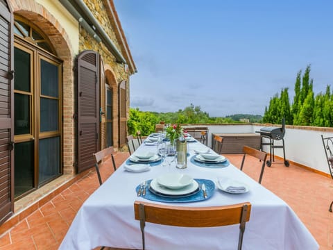 Brick, Estate, Hacienda, Villa, Houseplant, Eco Hotel, Balcony, Farmhouse