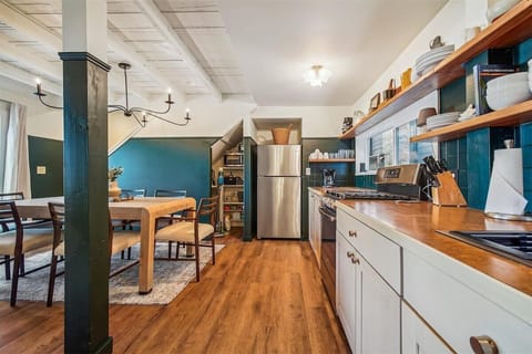 Kitchen at Left Coast Hideaway