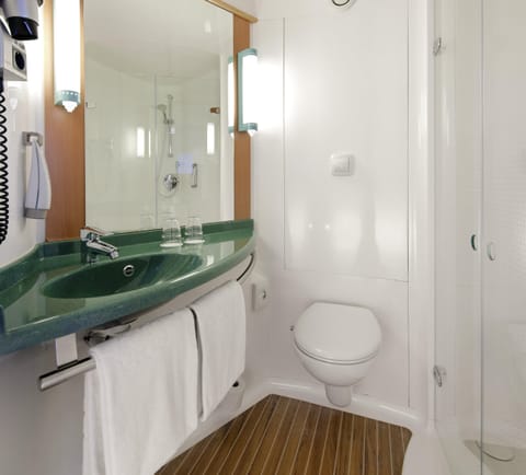 Standard Double Room, Multiple Beds | In-room safe, desk, soundproofing, free WiFi