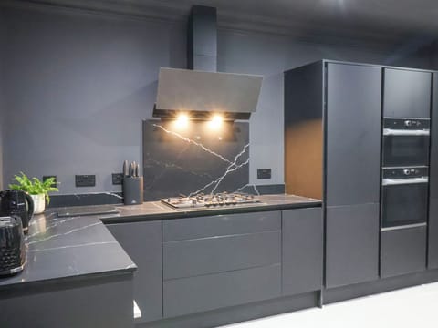 Fridge, dishwasher, electric kettle, toaster