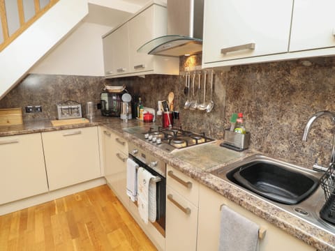 Fridge, dishwasher, electric kettle, toaster