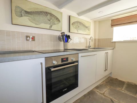 Fridge, dishwasher, electric kettle, toaster