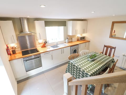 Fridge, electric kettle, toaster, cookware/dishes/utensils