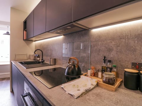 Fridge, dishwasher, electric kettle, toaster