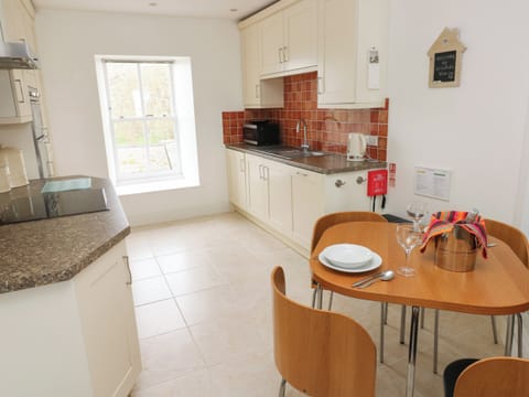 Fridge, dishwasher, electric kettle, toaster