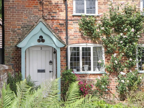 Cottage | Exterior detail