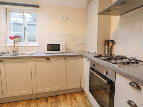 Fridge, dishwasher, electric kettle, toaster