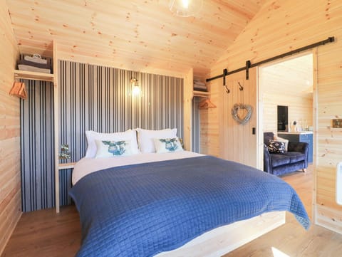 Cottage | 1 bedroom, individually decorated, individually furnished, free WiFi
