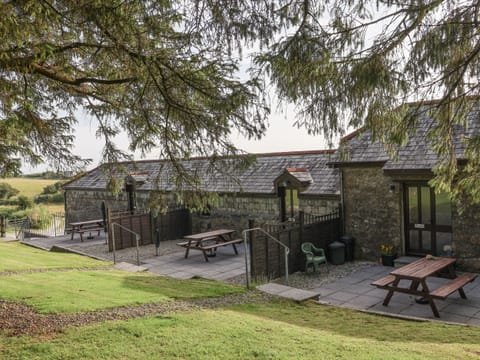 Cottage | Outdoor dining