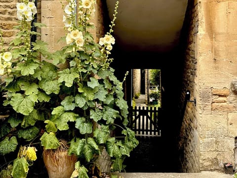 Cottage | Exterior detail