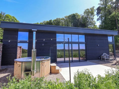 Cottage | Front of property