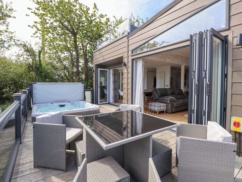 Cottage | Terrace/patio
