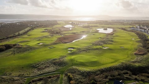 Cottage | Golf