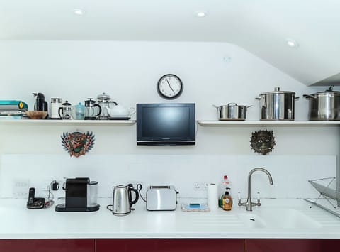 Fridge, dishwasher, electric kettle, toaster