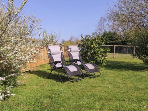 Cottage | Property grounds
