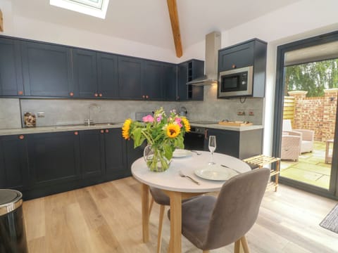 Fridge, dishwasher, electric kettle, toaster