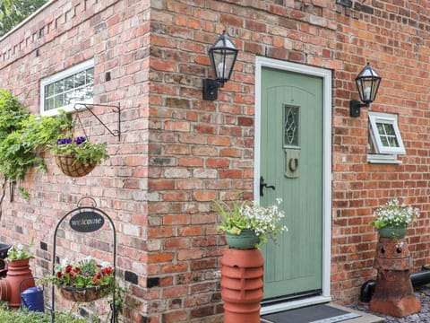 Cottage | Exterior detail
