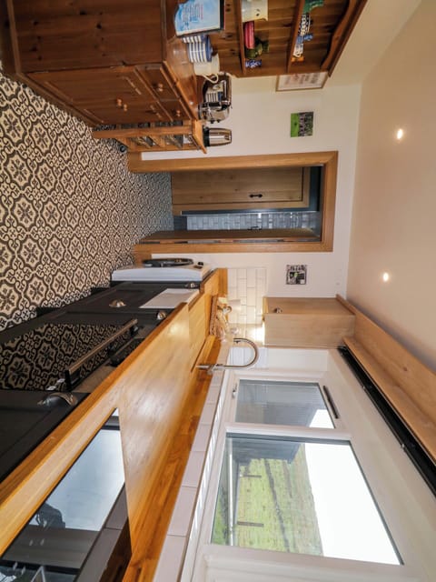 Fridge, electric kettle, toaster, cookware/dishes/utensils