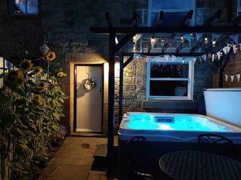 Cottage | Terrace/patio