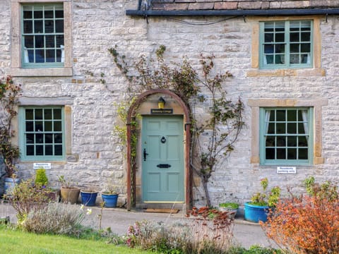 Cottage | Exterior detail