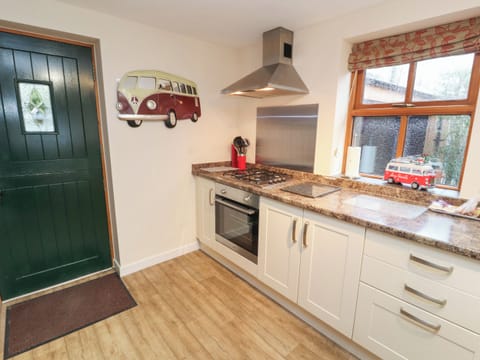 Fridge, dishwasher, electric kettle, toaster