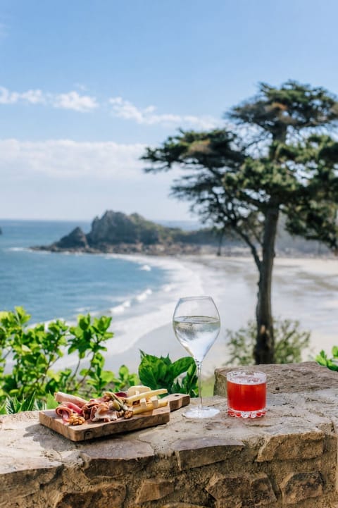 Beach/ocean view