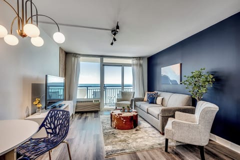Experience luxury and comfort with breathtaking ocean views!