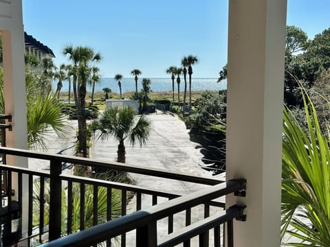 Beautiful view of the ocean from the balcony!