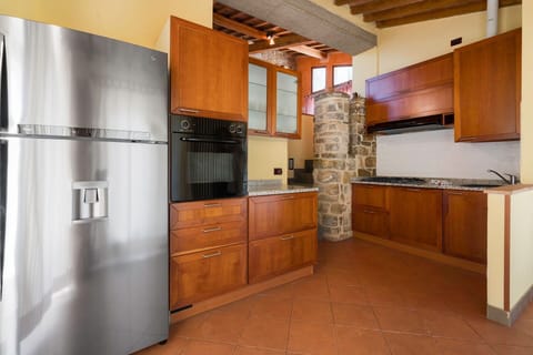 Autumn, Kitchen, Spring, Summer