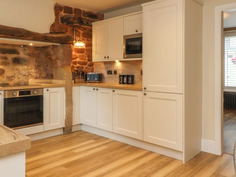 Fridge, dishwasher, electric kettle, toaster
