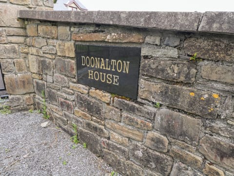 Cottage | Exterior detail