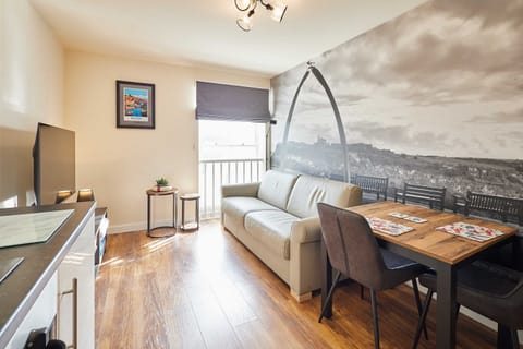 House | 1 bedroom