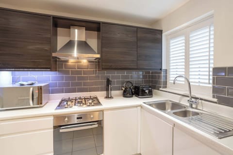 Coventry Street, Wolverhampton - Host & Stay