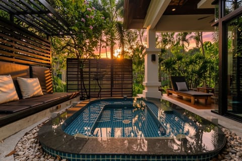 Lilac 1 Bedroom Private Pool Villa Rawai (11222)