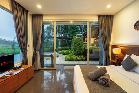 Luxury Villa | 3 bedrooms, iron/ironing board