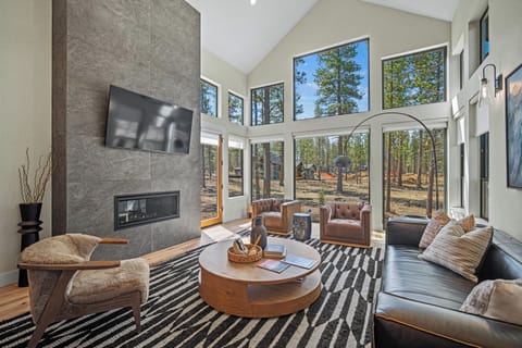 18197 Forestbrook-16