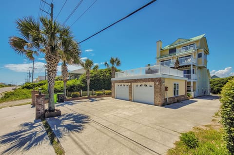 2717 S Shore Dr (Oceanside Manor - Low Tide [Int Ext]) - watermarked-41