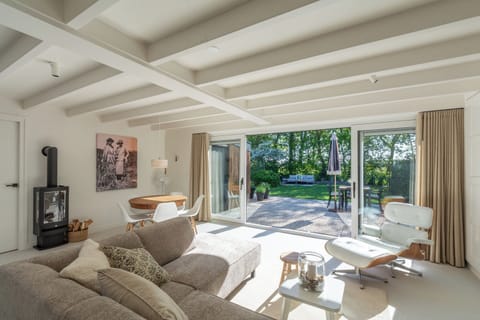 House | Living room