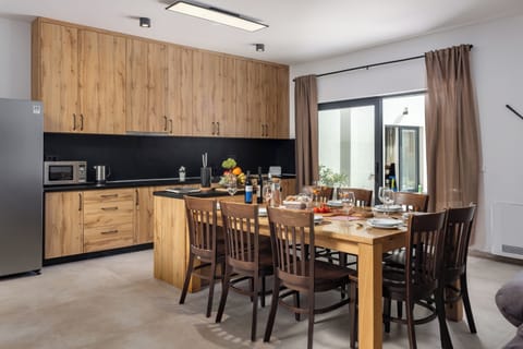 Kitchen and dining area