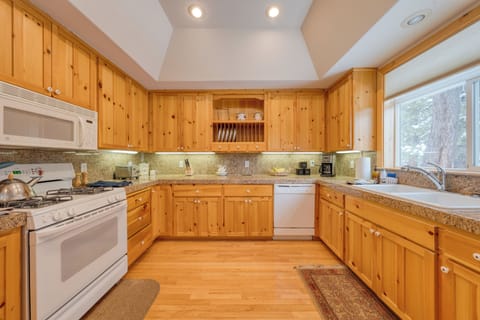 Reliable appliances and equipment ready to take on your culinary adventures.