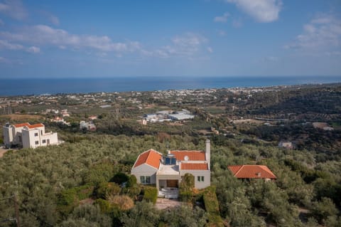 Villa | 4 bedrooms, soundproofing