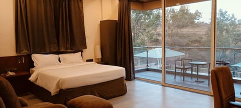 Premium Room with Mountain View | Laptop workspace, iron/ironing board, free WiFi
