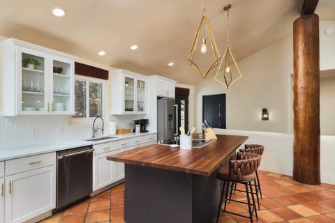 Fully stocked kitchen.