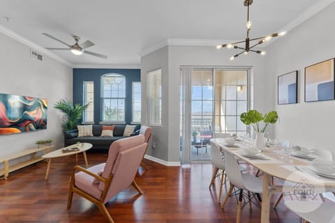 Open Concept Layout! #Disney #Parks #kingdom #springs #poolhouse #Vacation #Rental #waterpark #davenport #Kissimmee #Orlando #universal #citywalk #legoland #shortstay #longstay