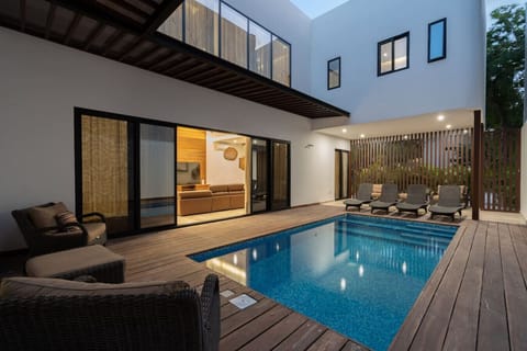 Perfect for a refreshing dip, day or night