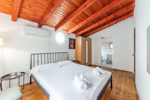 Bedroom with a double bed