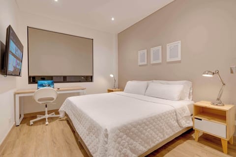 Comfortable work area in each room