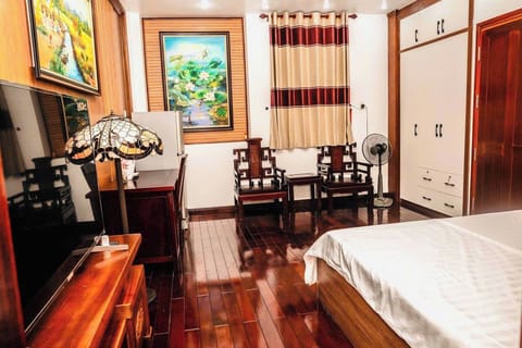 Basic Double Room | Blackout drapes, soundproofing, iron/ironing board, free WiFi