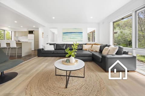 Welcome to "Albany Beachside Retreat" 